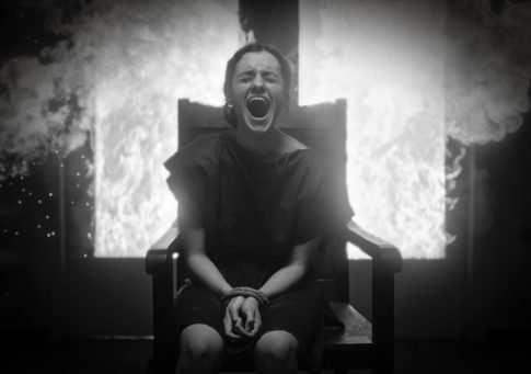 Σ. Βολουδάκη στο ΕΡΤnews Radio 105,8: Έτοιμα τα δύο σενάρια για την απαγόρευση της μπούρκας στη χώρα μας – Καμία τέτοια συζήτηση για τη μαντίλα