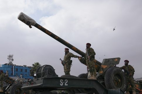 Δίκη για Χρυσή Αυγή: Ένοχοι και οι 42 κατηγορούμενοι – Συγκέντρωση έξω από το Εφετείο