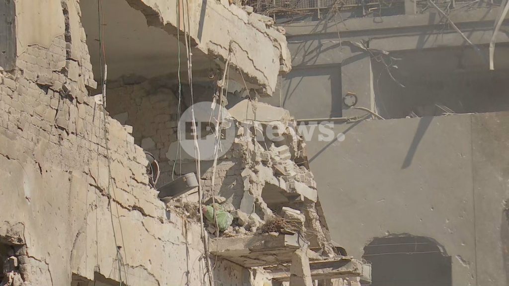 Ώρες αγωνίας στο Τελ Αβίβ: Σειρήνες, αναχαιτίσεις και χτύπημα σε κατοικημένη περιοχή – Το ΕΡΤnews στην πολυκατοικία που έχασε τη ζωή της 40χρονη