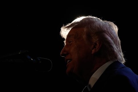 Σ. Βούλτεψη στο ΕΡΤnews Radio 105,8: Οι πόλεμοι γίνονταν για βιομηχανικά και εμπορικά συμφέροντα – Τώρα για το πετρέλαιο και τις πλουτοπαραγωγικές πηγές