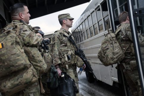 Πάνω από 1.000 θεατές στις παραστάσεις «Σεσουάρ για δολοφόνους» στον Αλμυρό