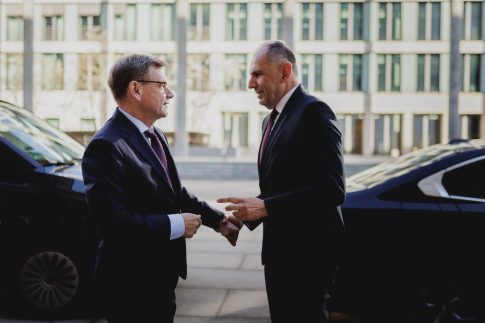 Μητσοτάκης στο συνέδριο του Bloomberg: Πρέπει να ληφθούν μέτρα σε ευρωπαϊκό επίπεδο για την αντιμετώπιση της ενεργειακής κρίσης