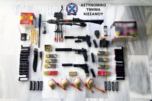 Χανιά: Ακόμα 300 μετανάστες εντοπίστηκαν νότια της Γαύδου – Εκατοντάδες διασώσεις τη νύχτα