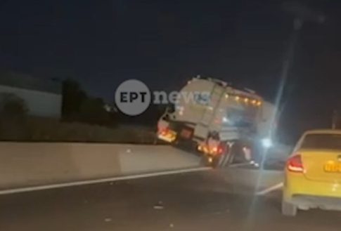 Βόλος: Αντιπολεμική παρέμβαση φοιτητικών συλλόγων στον κυματοθραύστη