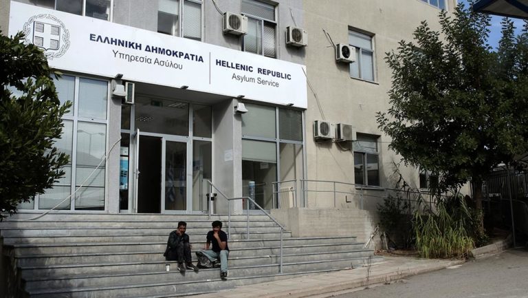 Συνεργασία Ελλάδας-ΗΠΑ στην τεχνογνωσία επιτάχυνσης των απελάσεων μεταναστών