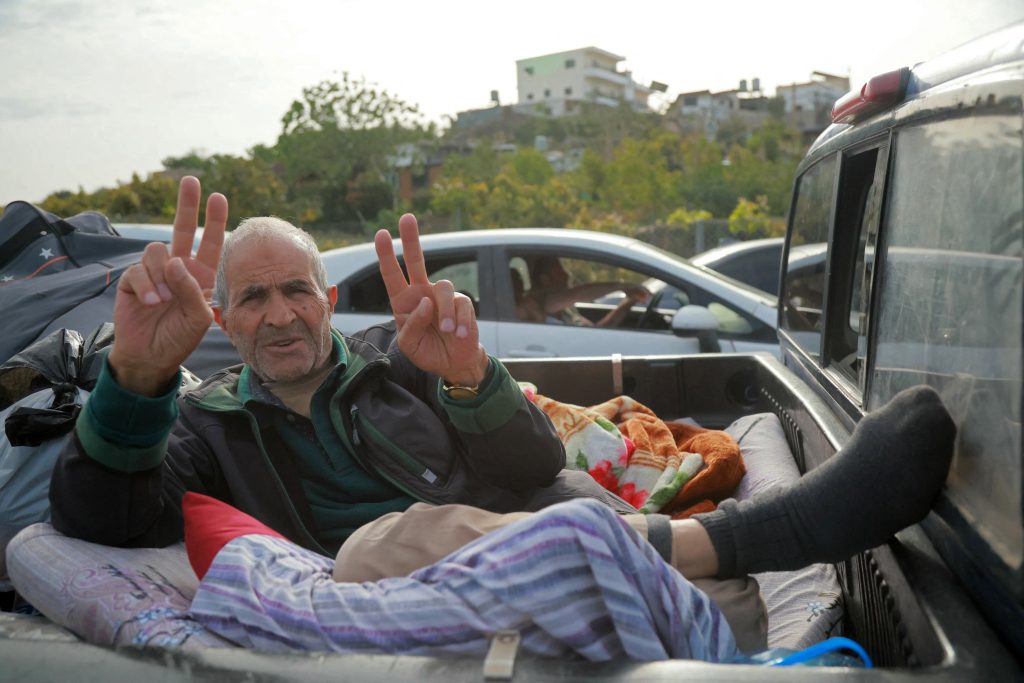 Το ΕΡΤnews στον Λίβανο: Πανηγυρισμοί και επιστροφές εκτοπισμένων, εν μέσω φόβων για νέες συγκρούσεις – Καταγγελίες για παραβιάσεις