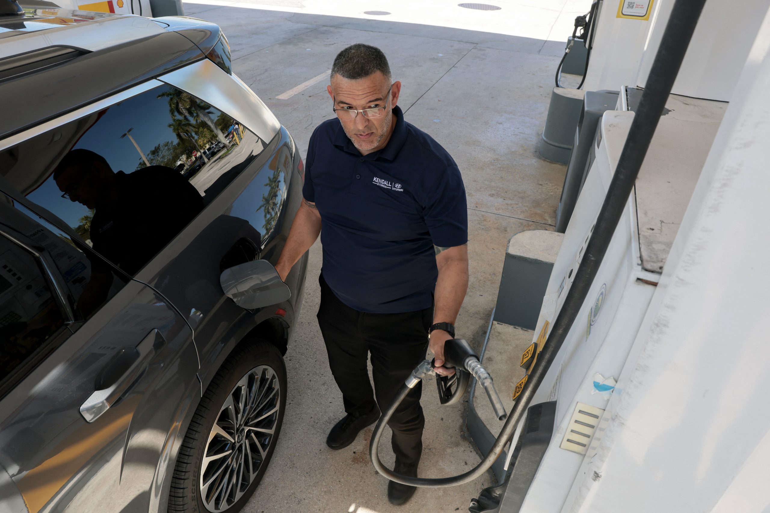 Πετρέλαιο: Στα 97,88 η τιμή του Brent – Tι συμβαίνει με τα αποθέματα