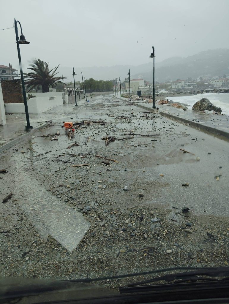 Μικροπροβλήματα από την κακοκαιρία «Erminio» σε Μαγνησία, Πήλιο και Σποράδες