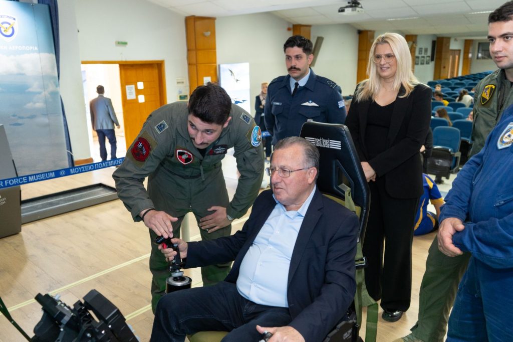 Δήμος Κατερίνης: Μοναδική πτητική εμπειρία μέσω προσομοιωτών F-16 & F-35 στο Πνευματικό Κέντρο