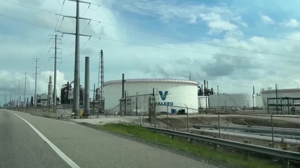 Κουβέιτ: Πυρκαγιά από επίθεση με drones στο διυλιστήριο Μίνα αλ-Αχμάντι – Δεν υπάρχουν τραυματίες