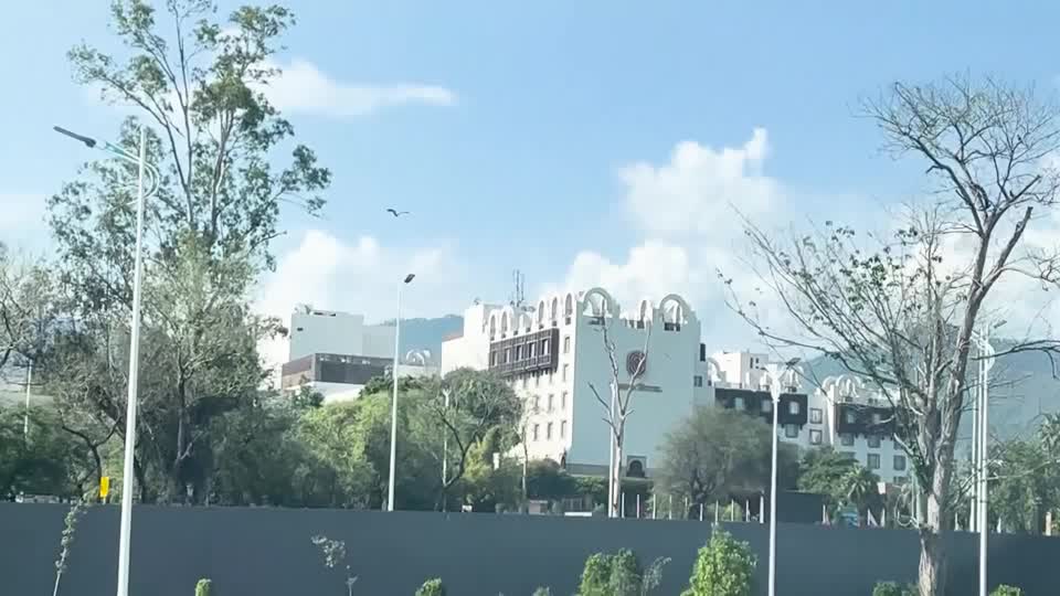 Ειρήνη ή νέα σύγκρουση ΗΠΑ – Ιράν: Κρίσιμες συνομιλίες στο Πακιστάν υπό την απειλή «τορπιλισμού» από τα ισραηλινά πλήγματα στον Λίβανο