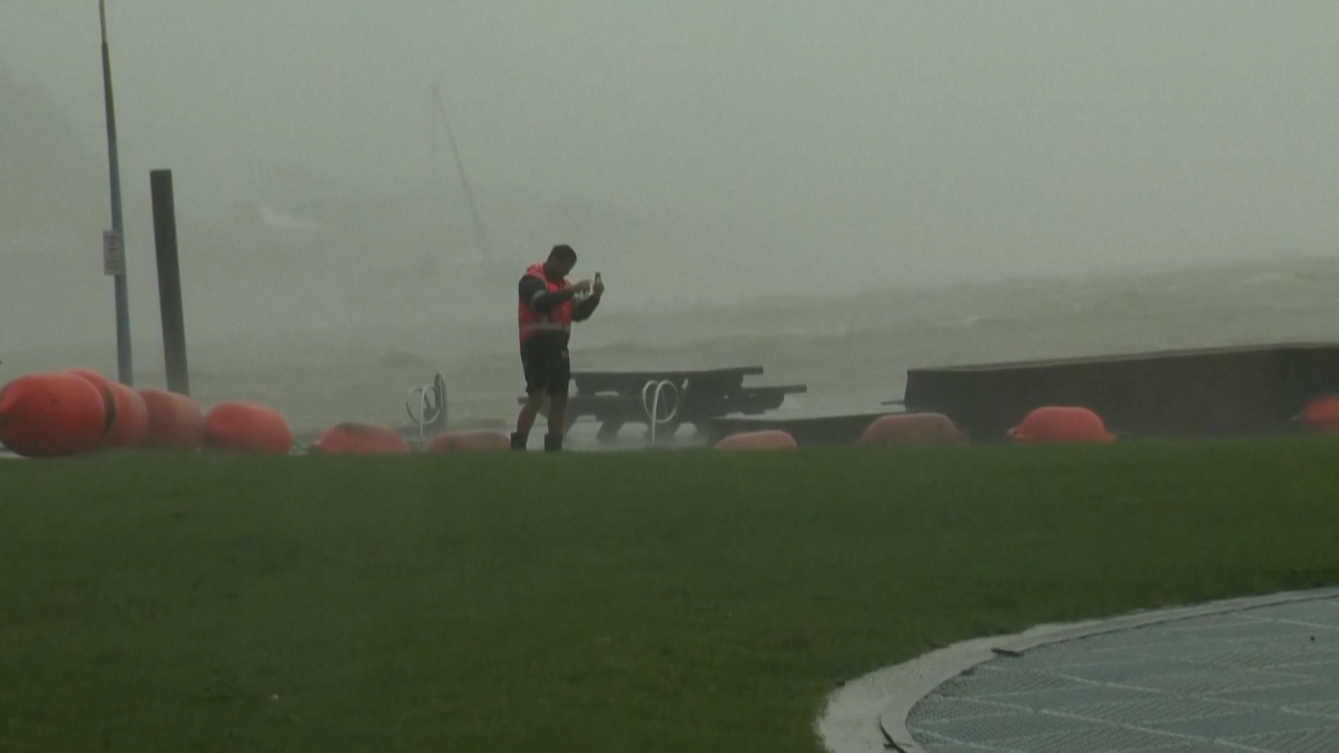 2026-04-12t075907z-1-lwd180612042026rp1-rtrwnev-c-1806-asia-weather-newzealand-00-00-25-21-still001