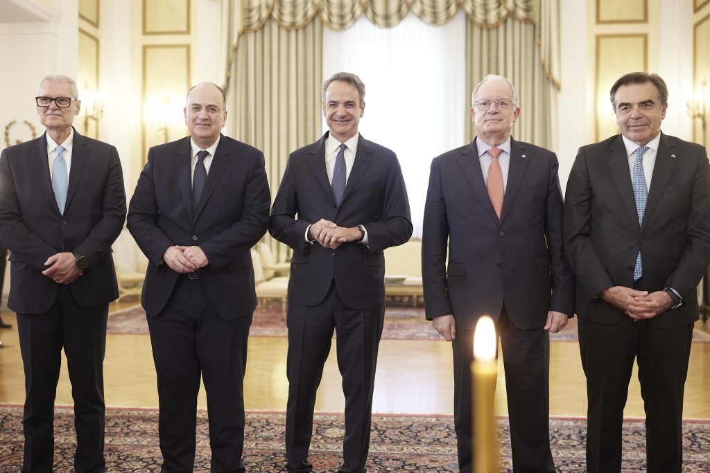 Ορκίστηκαν τα νέα μέλη της κυβέρνησης Σχοινάς, Τουρνάς και Λαζαρίδης