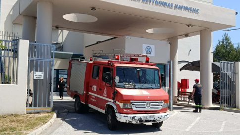 Έκθεση Γαρυφαλλιάς Μπάρη στην Παπαδριέλλειο με την παραδοσιακή ιστορία της Θράκης