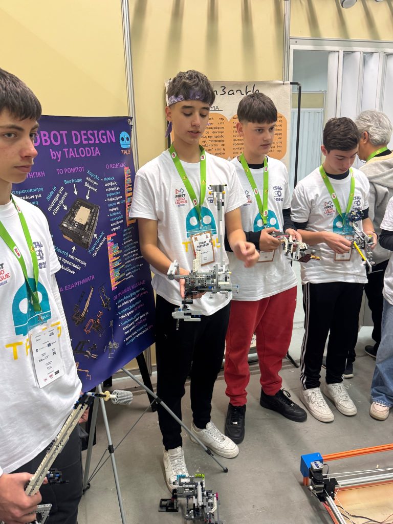 Στον δρόμο για την Ατλάντα: Ελληνική ομάδα ρομποτικής διακρίνεται σε παγκόσμιο διαγωνισμό