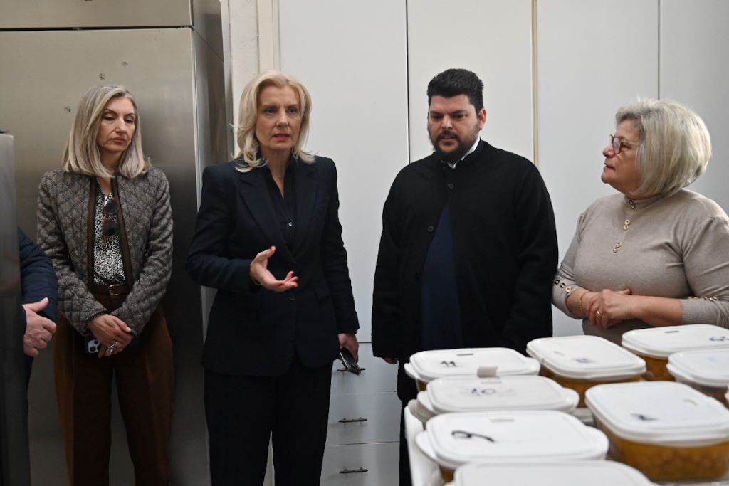 Ενισχύει τα συσσίτια στη Λάρισα η Αποκεντρωμένη Διοίκηση Θεσσαλίας – Στερεάς Ελλάδας
