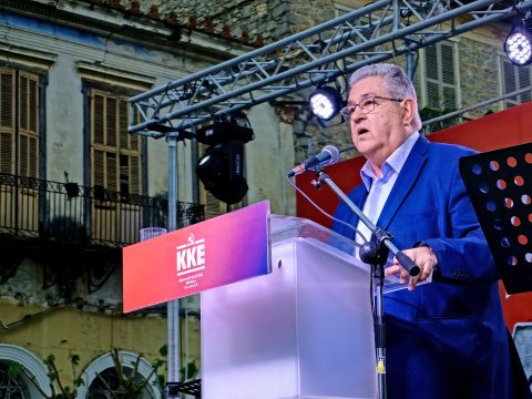 Η ΕΕ καλεί τον Νίγηρα να <strong>απελευθερώσει</strong> τον ανατραπέντα πρόεδρο Μπαζούμ