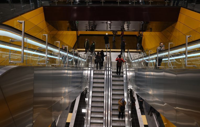 Η «Telegraph» αποθεώνει το μετρό Θεσσαλονίκης- «Να πάει και στο αεροδρόμιο»