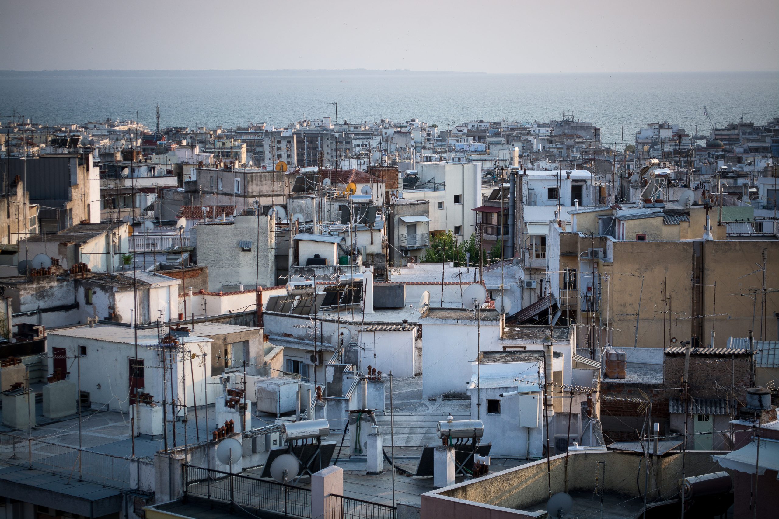 Θεσσαλονίκη: Ανθεί η παραμεσιτεία στην αγορά ακινήτων και της Βόρειας Ελλάδας