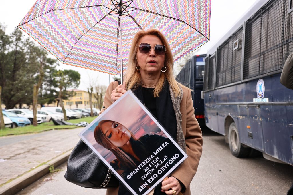 Δίκη για τα Τέμπη: Με εντάσεις η πρώτη μέρα – Υπό εξέταση το αίτημα Κωνσταντοπούλου για βιντεοσκόπηση, δεκτή η μαγνητοφώνηση