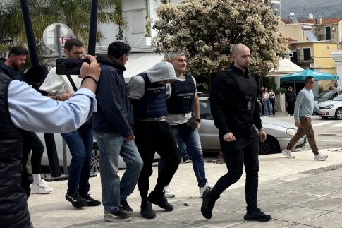 Συναγερμός στην Καστοριά για μπαράζ τηλεφωνικών απατών – Θύμα ακόμα μία ηλικιωμένη, οι πινακίδες πρόδωσαν τον «εισπράκτορα»