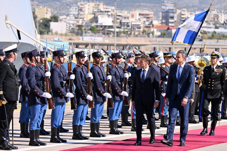 Tουρκία: Δημοσιεύματα ανησυχίας για την ελληνογαλλική συνεργασία – Τι μεταδίδει η ανταποκρίτρια του ΕΡΤnews