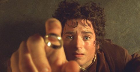 Βανδαλισμός με ναζιστικά συνθήματα στο Εβραϊκό Νεκροταφείο Βόλου – Καταδίκη από το ΚΙΣΕ