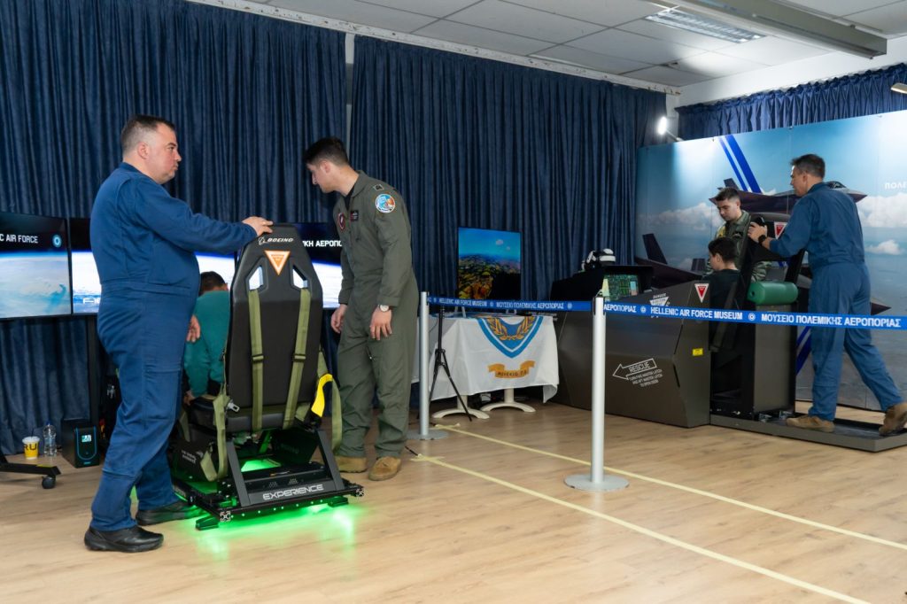 Δήμος Κατερίνης: Μοναδική πτητική εμπειρία μέσω προσομοιωτών F-16 & F-35 στο Πνευματικό Κέντρο