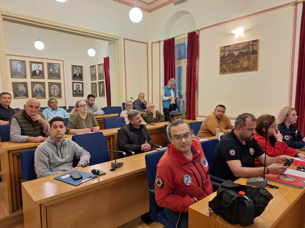 Καλαμάτα: Συνεδρίασε το Συντονιστικό Πολιτικής Προστασίας ενόψει της αντιπυρικής περιόδου