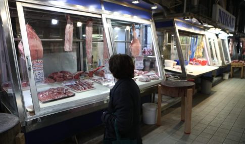 Αναστάτωση στην Αρτέμιδα από τη σπείρα διαρρηκτών με το λευκό βαν