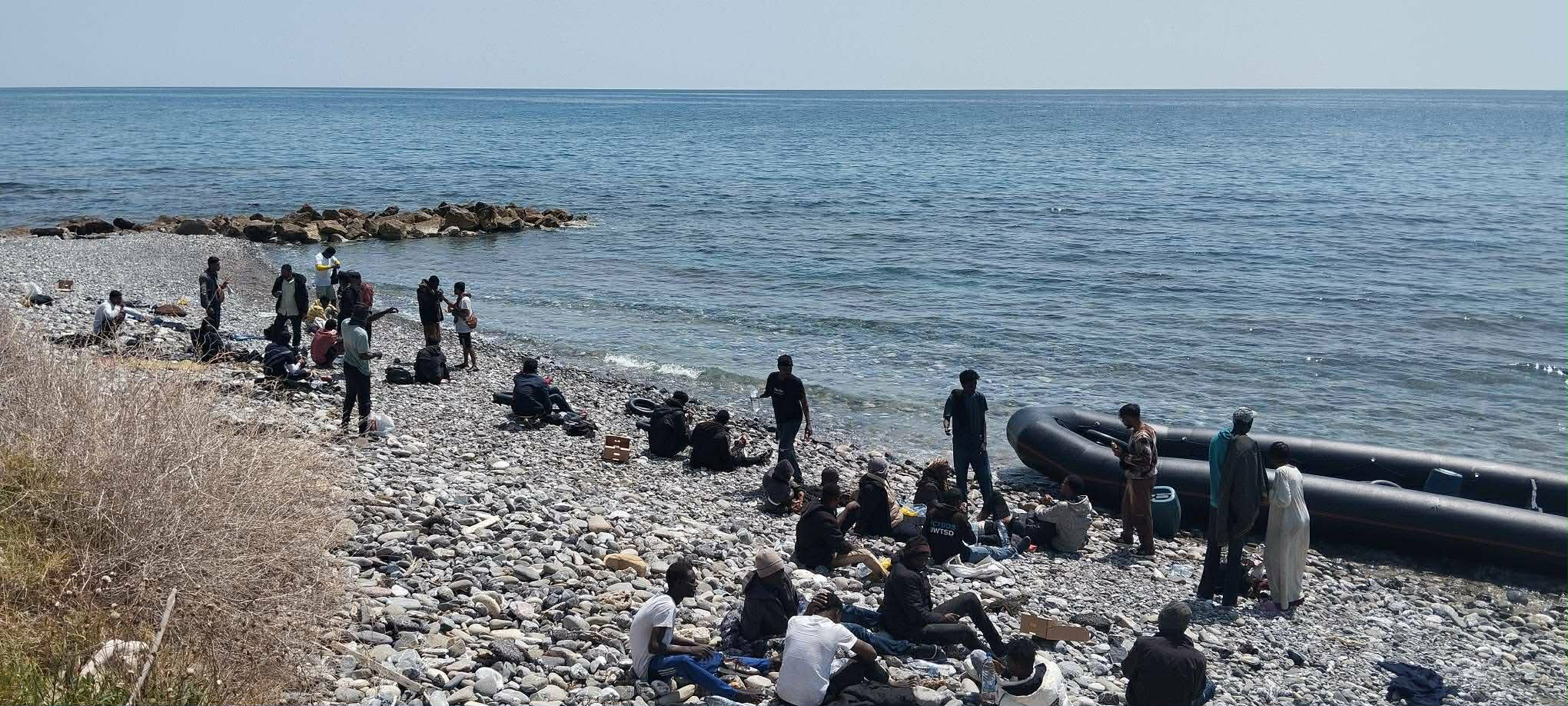 Συνεχίζονται οι μεταναστευτικές ροές στην Κρήτη: Διάσωση 60 ατόμων νότια της Ιεράπετρας