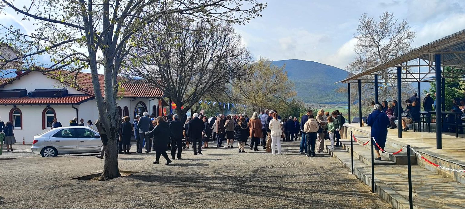 Με λαμπρότητα τελέστηκε ο εορτασμός των Αγίων Ραφαήλ Νικολάου και Ειρήνης στον Άγιο Χαράλαμπο στην Κοζάνη