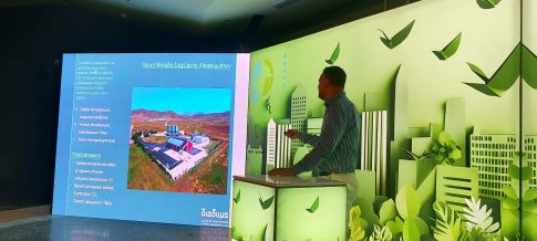 Τραγωδία στη Λάρισα: Εντοπίστηκαν νεκρές μητέρα και κόρη στο σπίτι τους