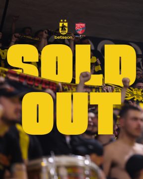 Έξω φρενών πολίτες και δημοτικές αρχές με κατασκευαστές δικτύων