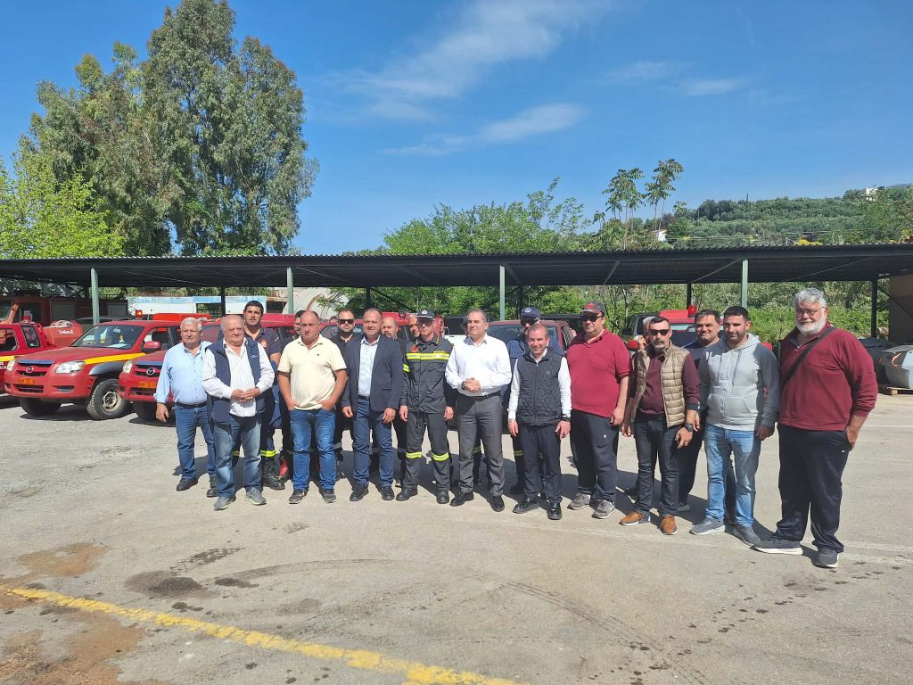 Καλαμάτα: Σε θέσεις διασποράς τα πυροσβεστικά του Δήμου – Σε πλήρη ετοιμότητα ενόψει της αντιπυρικής περιόδου