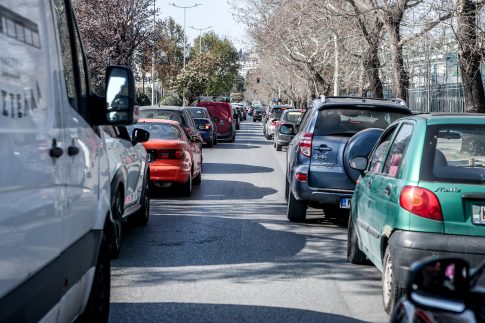Πανηγύρι στο εκκλησάκι της Ζωοδόχου Πηγής στην Καστανιά Βερμίου- Γιορτάζει σήμερα το ξωκλήσι της Παναγίας Σουραβλού στον Άγιο Λαυρέντιο Πηλίου