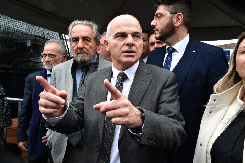 Δίκη για τα Τέμπη: Με εντάσεις η πρώτη μέρα – Υπό εξέταση το αίτημα Κωνσταντοπούλου για βιντεοσκόπηση, δεκτή η μαγνητοφώνηση