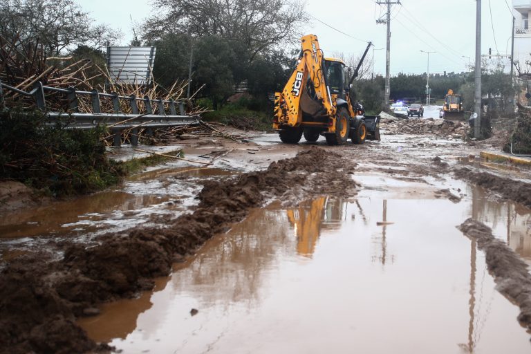 Live η εξέλιξη της κακοκαιρίας Erminio – Πορτοκαλί συναγερμός – Πού είναι έντονα τα φαινόμενα