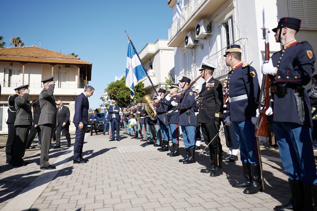 Μητσοτάκης στις εκδηλώσεις για τα 200 χρόνια από την Έξοδο: Το Μεσολόγγι μάς υπενθυμίζει ότι Ελευθερία και Δημοκρατία δεν είναι ποτέ δεδομένες
