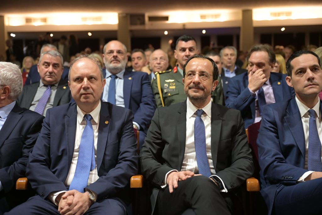 “Στα βήματα των ηρώων”: Το ΑΠΘ τίμησε την μνήμη των Κυπρίων ηρώων Παλληκαρίδη – Καπετανίδη