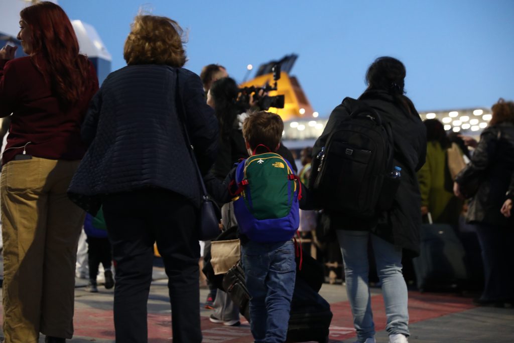 Ξεκινά η έξοδος των εκδρομέων του Πάσχα – «Ταξιδεύουμε με υπευθυνότητα και προσοχή» λέει ο Κικίλιας