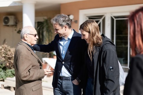 ΠΑΣΟΚ: Η ΝΔ διαδίδει ψέματα για τις υποκλοπές και το Predator