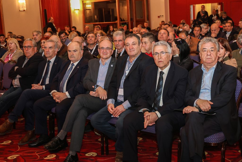 Ηράκλειο: Ξεκίνησε το 39ο Συνέδριο ΓΣΕΕ – Παναγόπουλος: «Παρόντα τα συνδικάτα στις προκλήσεις της εργασίας»