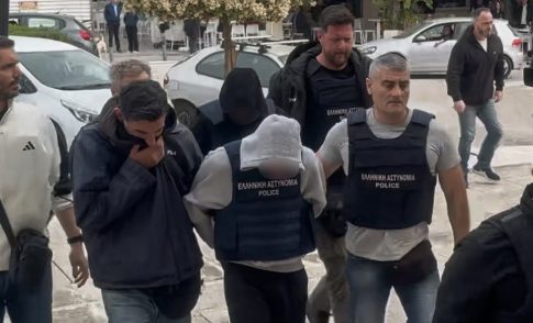 Συμφωνία για τα ορυκτά υπέγραψαν ΗΠΑ και Ουκρανία – Δημιουργείται ταμείο επενδύσεων για την ανοικοδόμηση