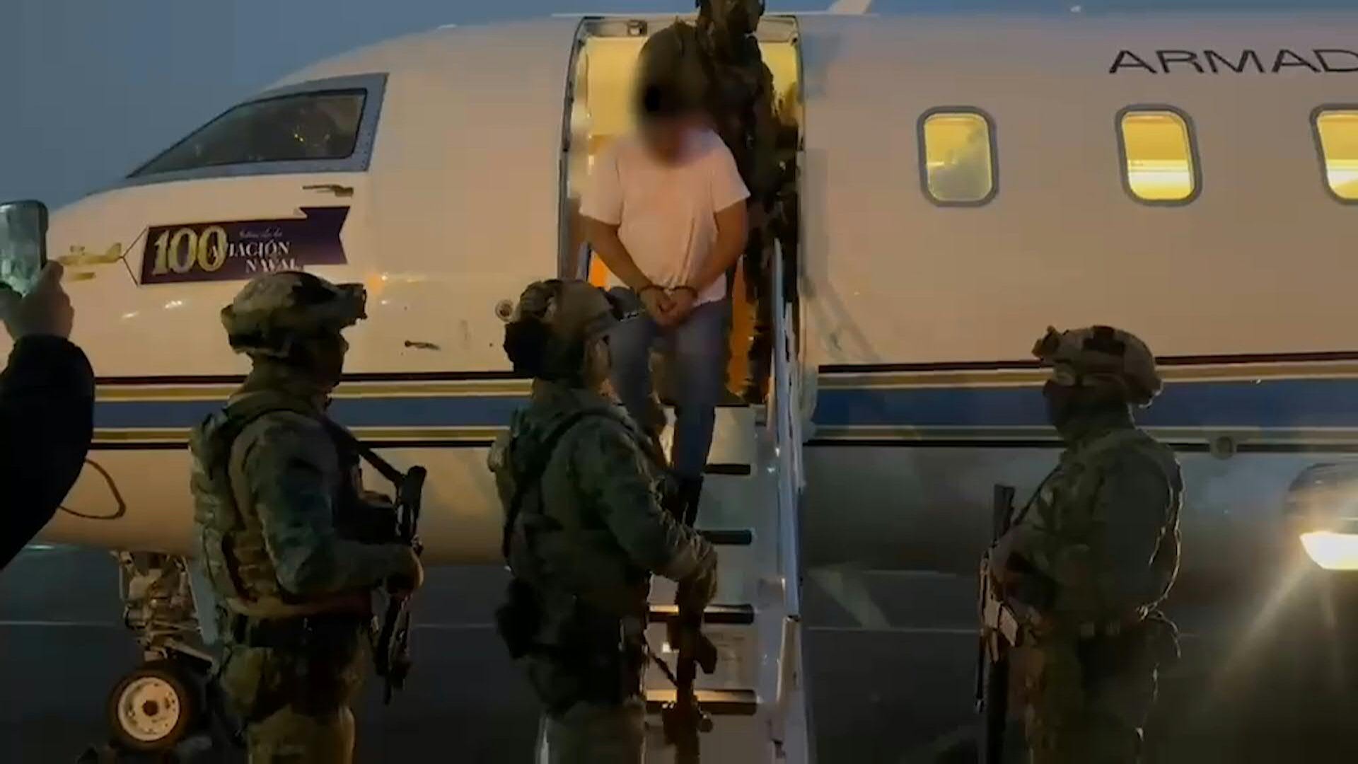 Μεξικό: Το βίντεο της σύλληψης του «El Jardinero» σε επιχείρηση 500 στρατιωτών – Κρυβόταν σε χαντάκι