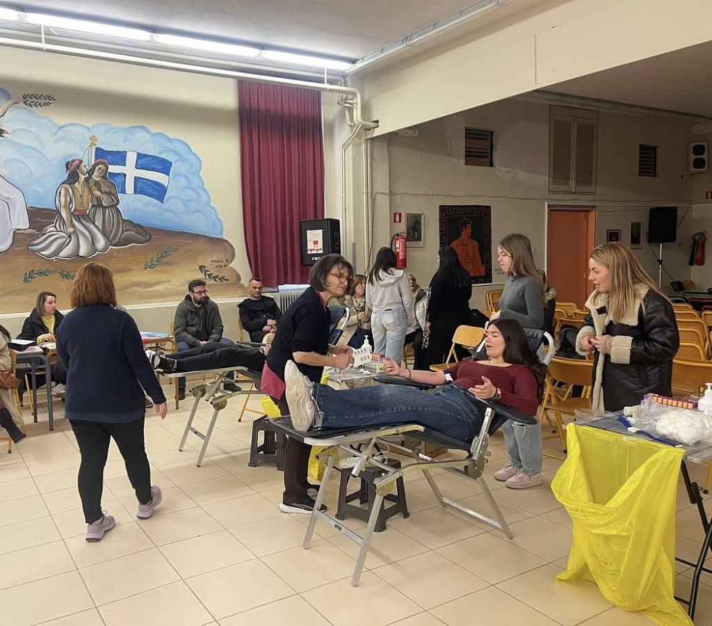 Βραβεύτηκε και φέτος η εθελοντική αιμοδοσία του 3ου Πειραματικού ΓΕΛ Κομοτηνής