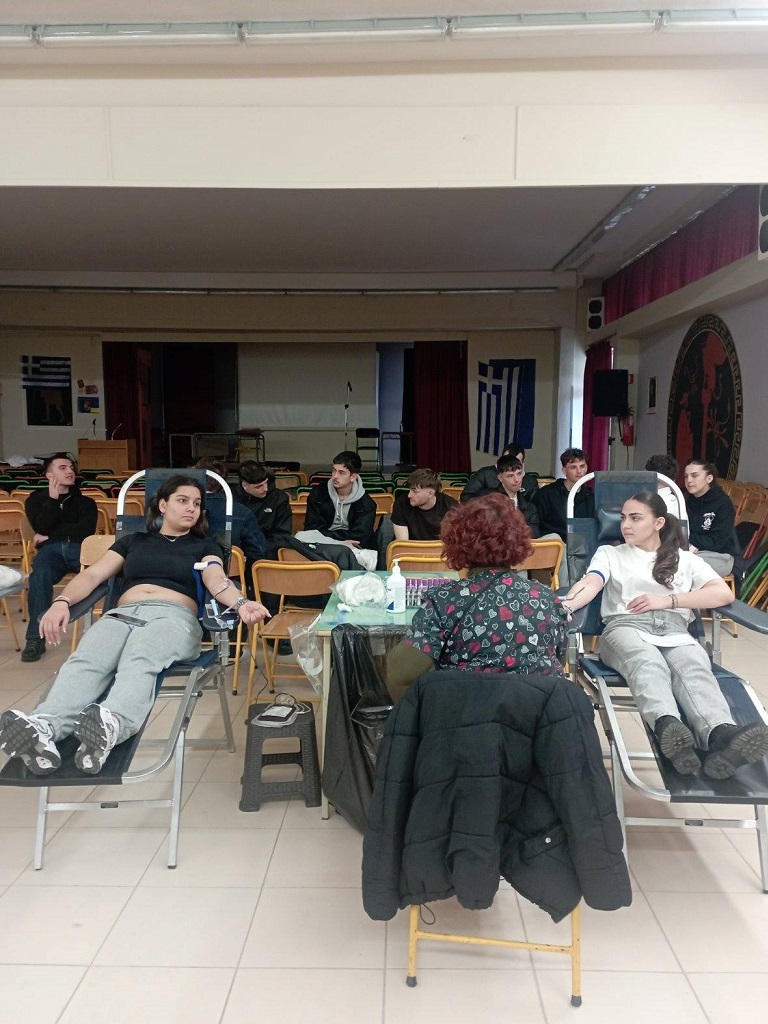 Βραβεύτηκε και φέτος η εθελοντική αιμοδοσία του 3ου Πειραματικού ΓΕΛ Κομοτηνής