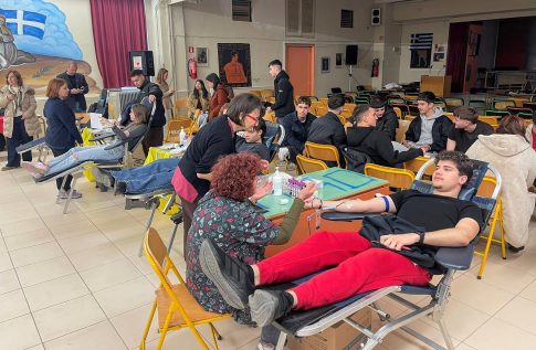 Τραγωδία στη Λάρισα: Εντοπίστηκαν νεκρές μητέρα και κόρη στο σπίτι τους