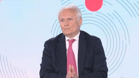 «Βούλιαξε» η κεντρική πλατεία για το 12<sup>ο</sup> Καλαματιανό Καρναβάλι (βίντεο & φωτογραφίες)