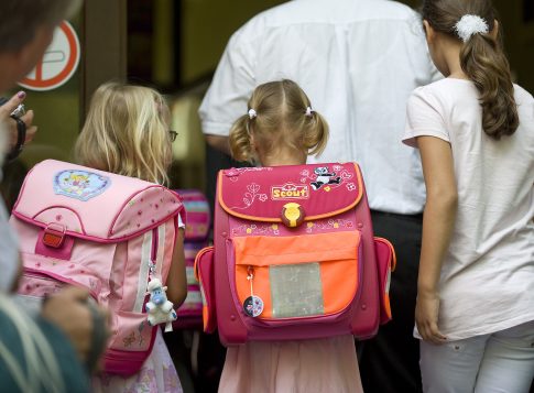 Κουτσούμπας από τη Λέσβο: «Οι στρατιωτικοί έχουν ορκιστεί να υπερασπιστούν την πατρίδα και όχι να συμμετέχουν σε πολέμους κατά άλλων λαών